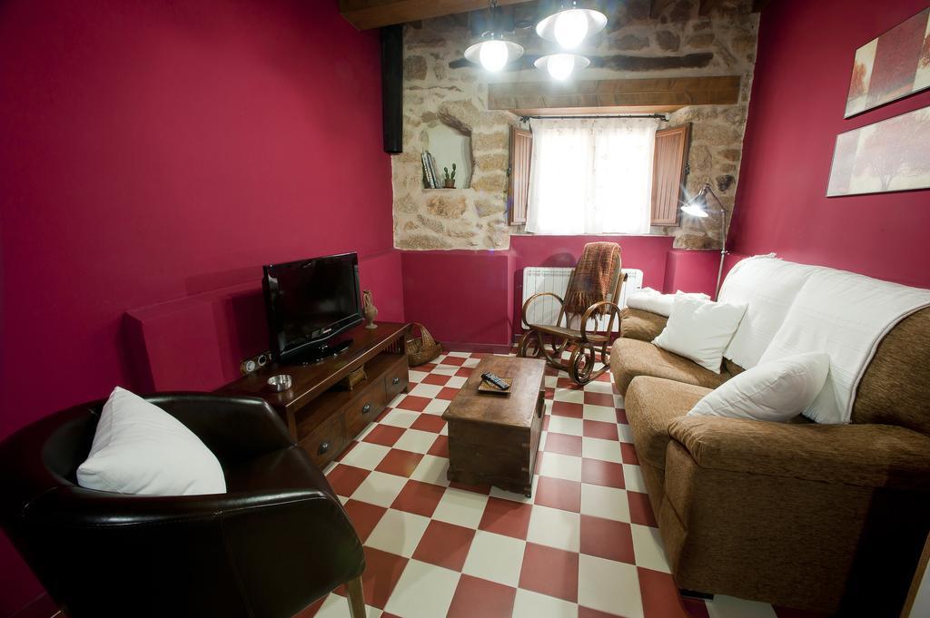 Casa Rural Arbequina, Refugio De Primavera Casas del Monte Room photo